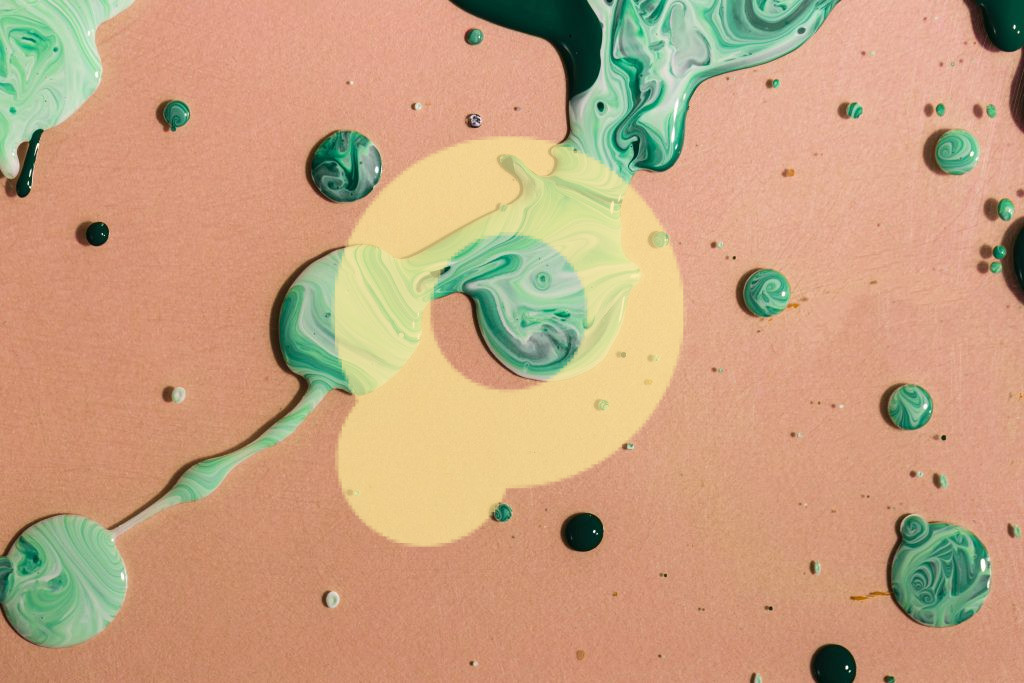 Плоский абстрактный фон, нанесенный зеленой краской